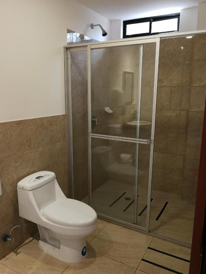 Chapelet Hostal Tababela Exteriér fotografie